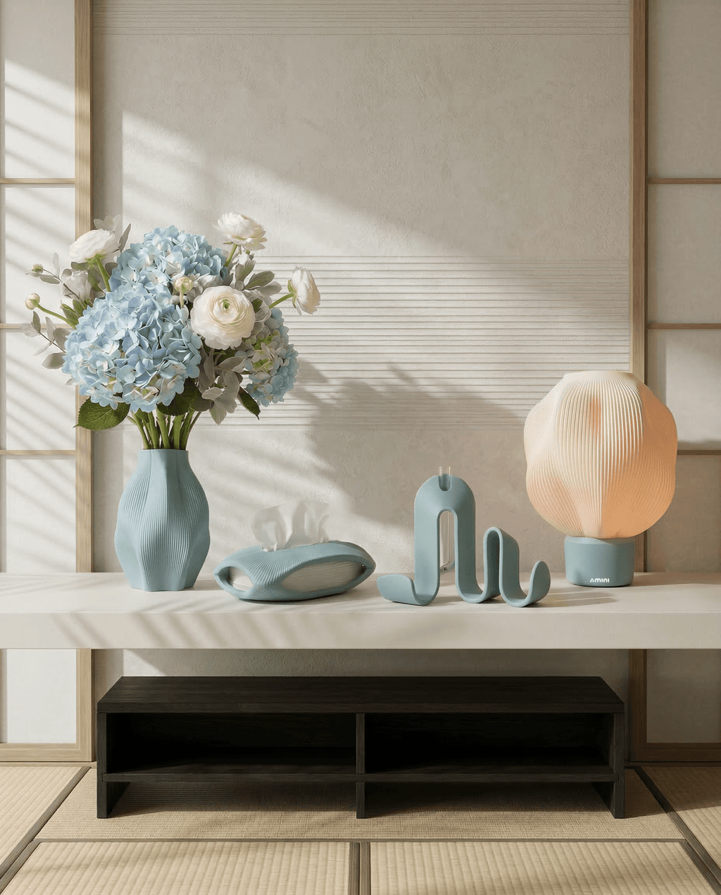 AMINI STRIA Complete Set in Baby Blue — all four pieces on a low sideboard in a Japanese tatami room with blue hydrangeas